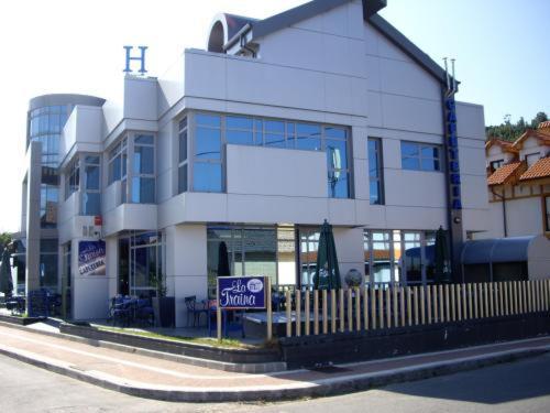 La Traina Hotel Argonos Ngoại thất bức ảnh